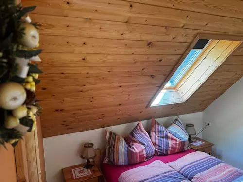 Ferienhaus-Waldenstein, Haus-Waldenstein, Urlaub im Lavanttal in Kärnten, Wandern, Radfahren, Skifahren, Winterurlaub, Badeseen, Restaurants, Sehenswürdigkeiten, Ausflugziele, Kärnten entdecken, Ruhe, Natur, Zeit füreinander haben, Urlaub mit Herz, ruhige Lage, komfortable Ausstattung für Familien, Paare und Hundebesitzer, Gäste aus Österreich, Gäste aus Deutschland, Gäste aus der Schweiz, Ferienhaus,  Annelies Stückler