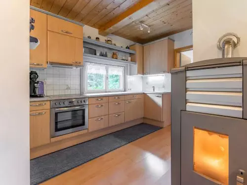 Ferienhaus-Waldenstein, Haus-Waldenstein, Urlaub im Lavanttal in Kärnten, Wandern, Radfahren, Skifahren, Winterurlaub, Badeseen, Restaurants, Sehenswürdigkeiten, Ausflugziele, Kärnten entdecken, Ruhe, Natur, Zeit füreinander haben, Urlaub mit Herz, ruhige Lage, komfortable Ausstattung für Familien, Paare und Hundebesitzer, Gäste aus Österreich, Gäste aus Deutschland, Gäste aus der Schweiz, Ferienhaus,  Annelies Stückler