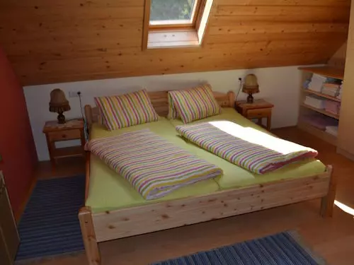 Ferienhaus-Waldenstein, Haus-Waldenstein, Urlaub im Lavanttal in Kärnten, Wandern, Radfahren, Skifahren, Winterurlaub, Badeseen, Restaurants, Sehenswürdigkeiten, Ausflugziele, Kärnten entdecken, Ruhe, Natur, Zeit füreinander haben, Urlaub mit Herz, ruhige Lage, komfortable Ausstattung für Familien, Paare und Hundebesitzer, Gäste aus Österreich, Gäste aus Deutschland, Gäste aus der Schweiz, Ferienhaus,  Annelies Stückler