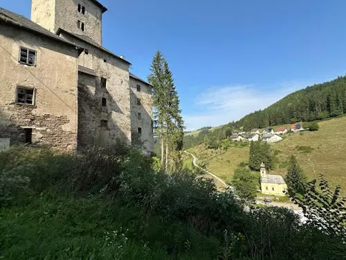 Ausflugsziele, Ferienhaus-Waldenstein, Haus-Waldenstein, Urlaub im Lavanttal in Kärnten, Wandern, Radfahren, Skifahren, Winterurlaub, Badeseen, Restaurants, Sehenswürdigkeiten, Ausflugziele, Kärnten entdecken, Ruhe, Natur, Zeit füreinander haben, Urlaub mit Herz, ruhige Lage, komfortable Ausstattung für Familien, Paare und Hundebesitzer, Gäste aus Österreich, Gäste aus Deutschland, Gäste aus der Schweiz, Ferienhaus,  Annelies Stückler